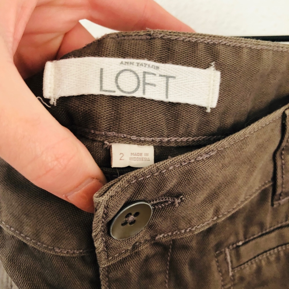Loft Brown Linen Roll Shorts 2 - Picture 2 of 3